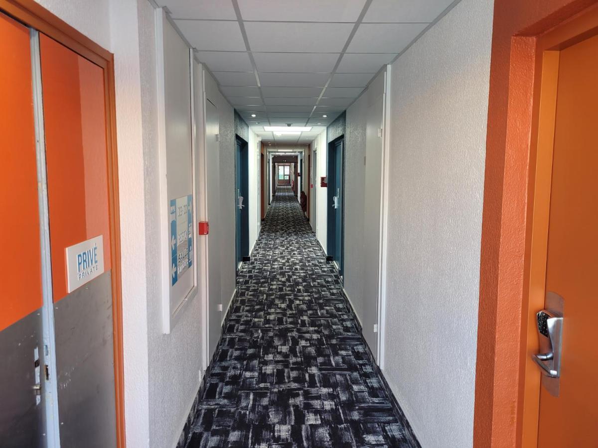 Kyriad Direct Lyon Nord - Dardilly Exterior foto
